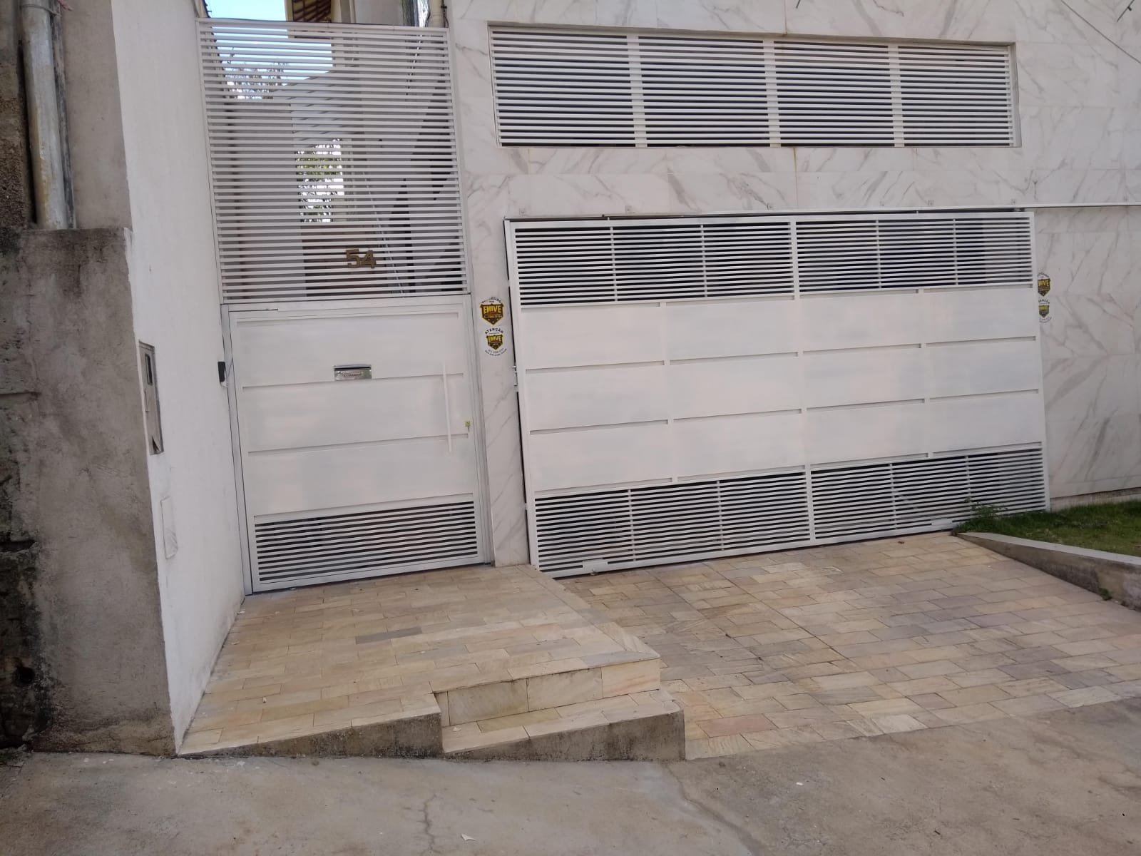 Trabalho em metal - Portão